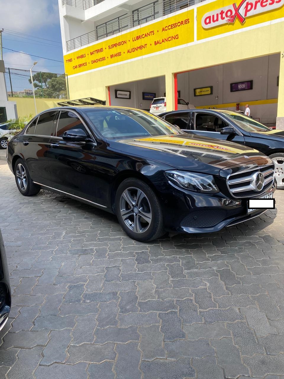 Mercedes Benz E250