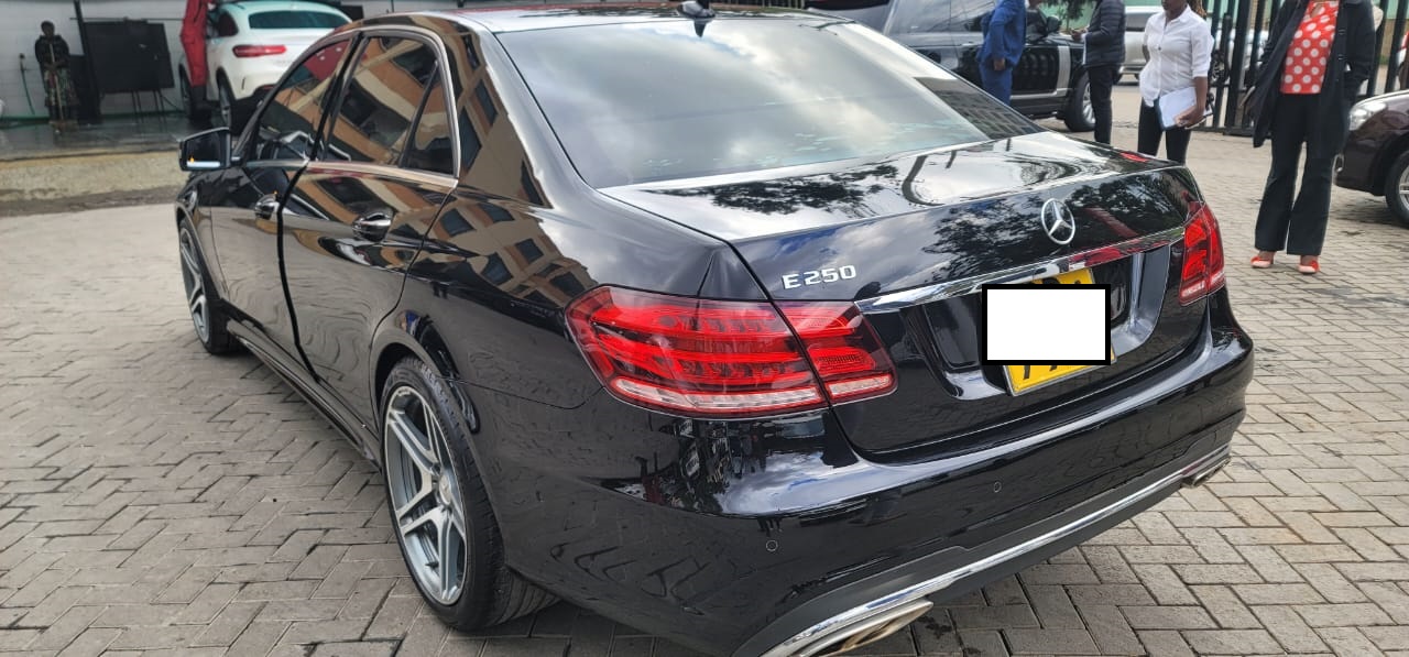 Mercedes Benz E250